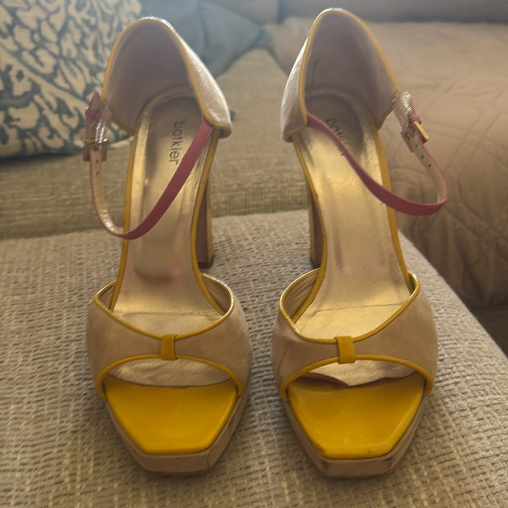 Botkier Italian Platform Sandals 38